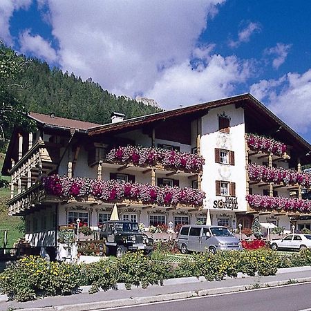 Hotel Garni Soreie ปอซซาดิฟัซซา ภายนอก รูปภาพ