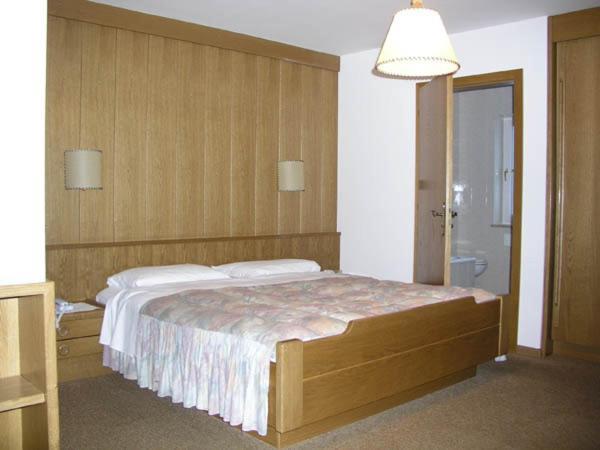 Hotel Garni Soreie ปอซซาดิฟัซซา ห้อง รูปภาพ