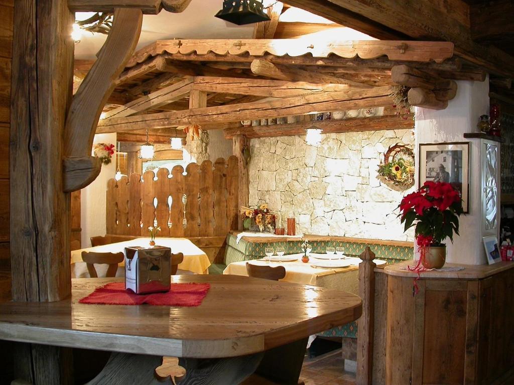 Hotel Garni Soreie ปอซซาดิฟัซซา ภายนอก รูปภาพ