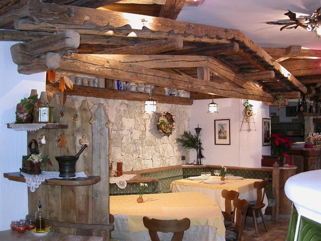 Hotel Garni Soreie ปอซซาดิฟัซซา ภายนอก รูปภาพ